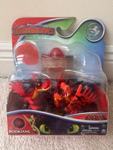 How to Train Your Dragon Legends Evolved Evolution Mini Hookfang Damaged Box Please see photos