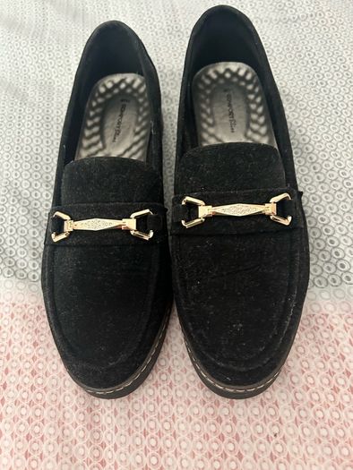 As new Comfort bliss loafer style shoe size (40) 6.5
