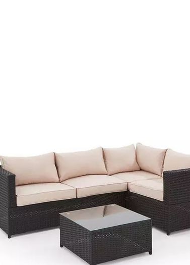 Corner garden suite