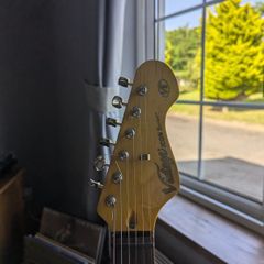 Vintage v6 Stratocaster
