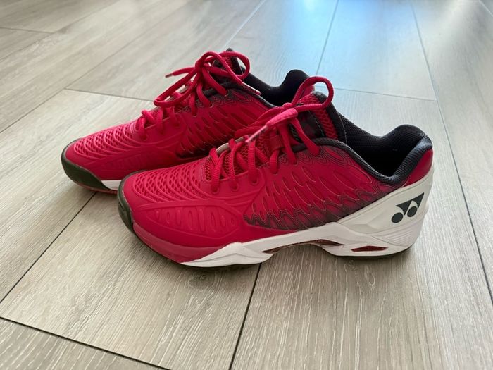 Yonex Power Cushion Tennis Shoes