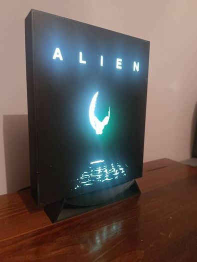 Alien Lightbox