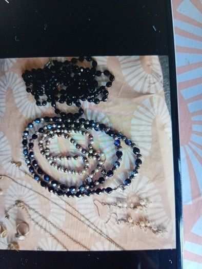 necklace, rings,bracelets, 30 Eur if u take All.There is lot..they Are used.