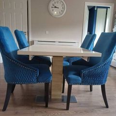 extendable table