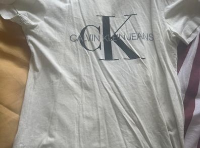 Calvin Klein t-shirt
