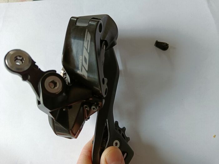 Shimano 105 FC-R7100 Crankset - 2x12-speed - black  170mm
