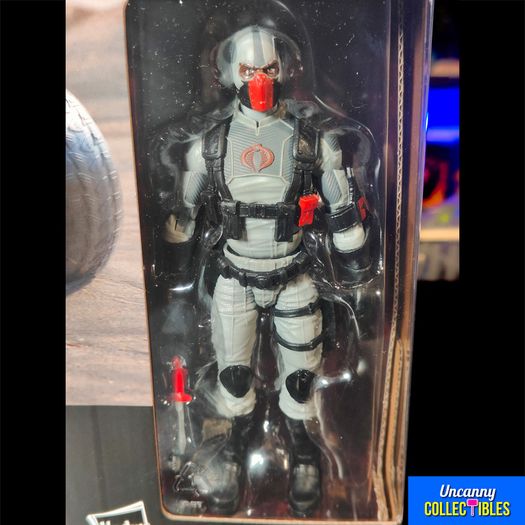G.I. Joe Classified Cobra Night Attack Stinger and Driver Hasbro 2024
