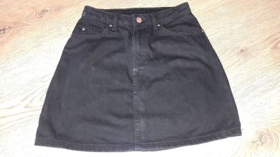 H+M black denim mini skirt size uk8