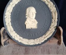 Guinness, memorabilia, Wedgewood, wall plate