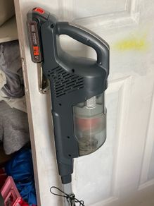Cordless hoovers
