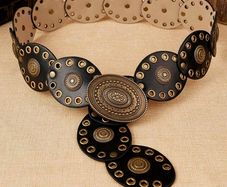 Fabulous Leather Look Belt + matching earrings