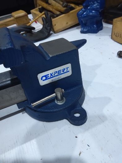 medium sized vice