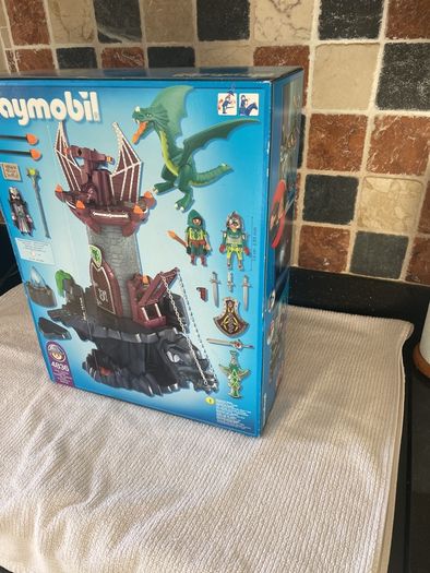 Playmobil retired set 4836 brand new and sealed