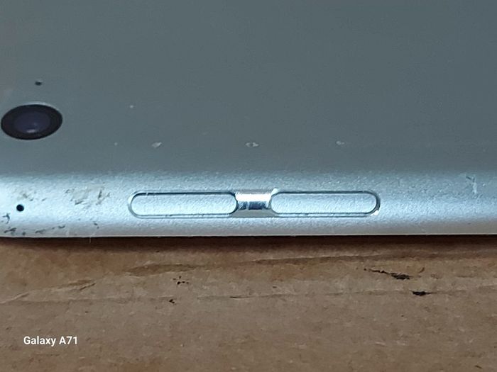 Apple Ipad Air 2, 32GB, in Excellent cosmetic Condition