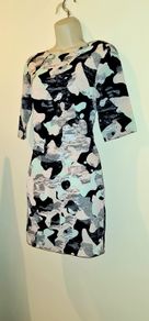 Pastel Abstract Design Shift Dress from Sugarhill Boutique size 8