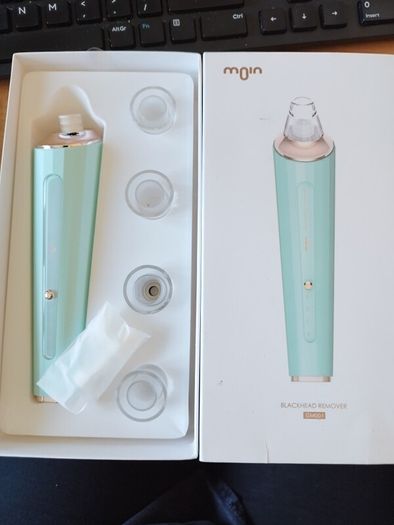 Price drop black head remover new