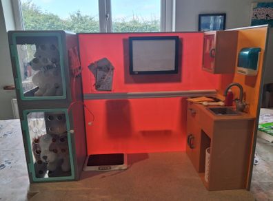 Our Generation Vet Clinic with accessories
