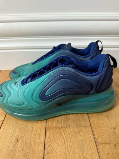 Nike Air Max 720