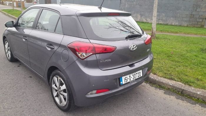 Hyundai I20 2015, Automatic, Deluxe, 1.4l Petrol
