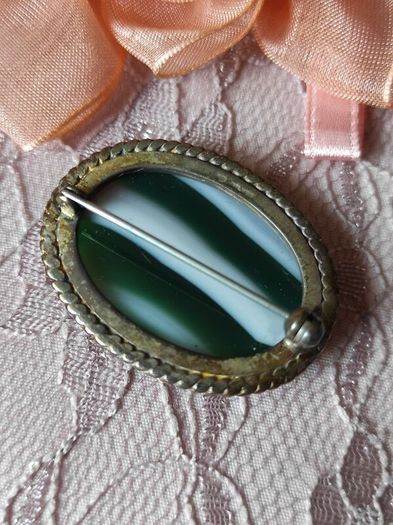 Vintage sterling silver brooch