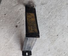 jaguar daimler battery strap 1989 or around that year