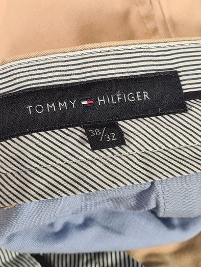 mens TOMMY HILFIGER chinos trousers jeans beige brown Size W38 L 32