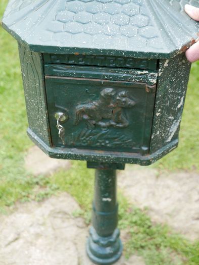 Cast Iron Freestanding Pole Post Box