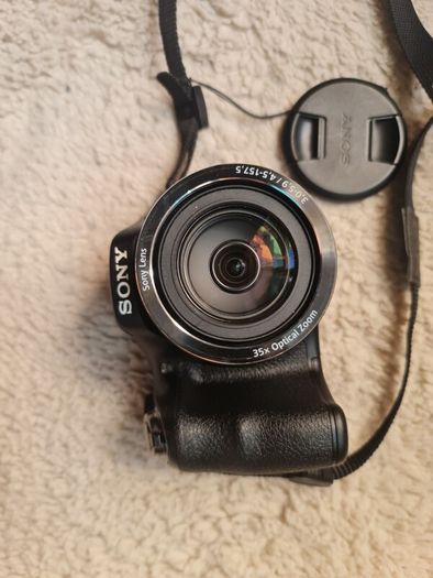 Sony Cyber-shot DSC-H300 Digital Bridge Camera