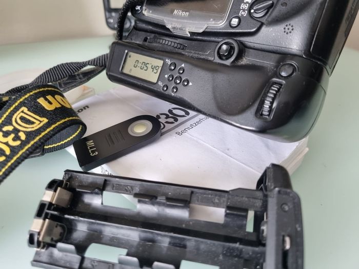 Nikon D300S with accessories. Price drop