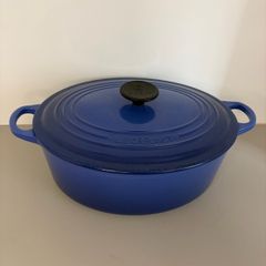 Vintage Le Creuset Cast Iron Oval Casserole Dish Size 29 4.7 Litre - Dark Blue Navy Dutch Oven Pot