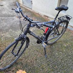 Mens Hybrid Bike including extras