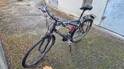 Mens Hybrid Bike including extras