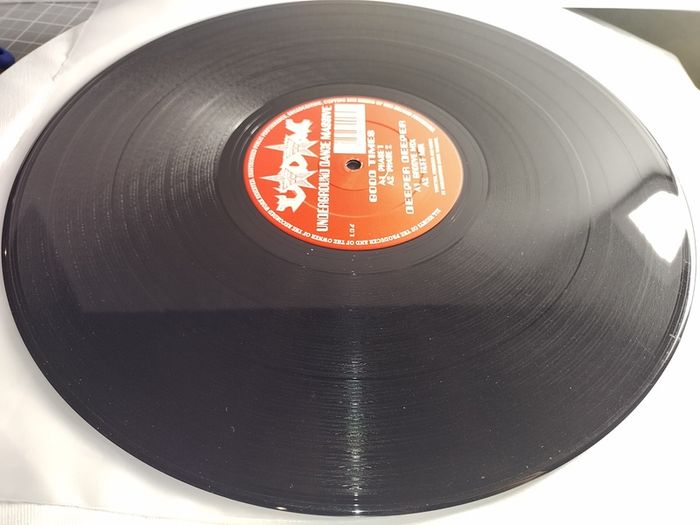 Underground Dance Massive - Good Times + Deeper Deeper - Labello Blanco Dance Records - Super SCARCE 90s DEEP House GEM!