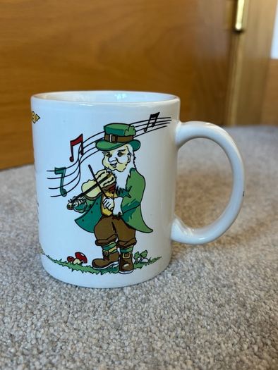 Vintage Irish Coffee Mug "When Irish Eyes Are Smiling" Leprechaun Fiddle Accordion