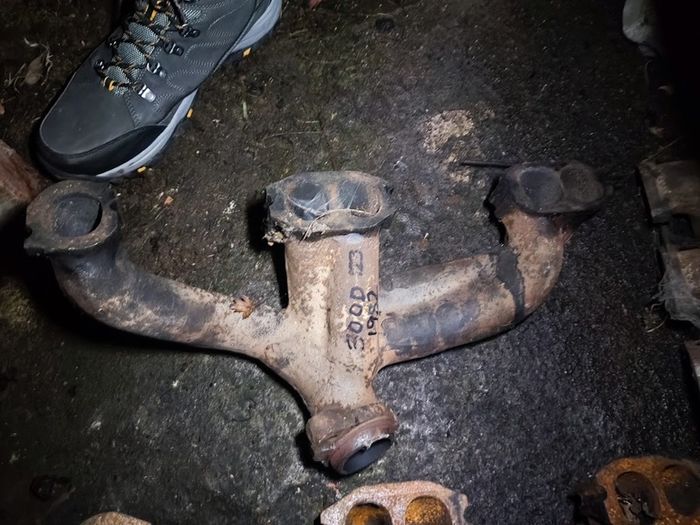 W123 300D Manifold