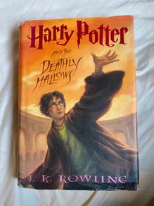 Hardback harry potter : The deathly hallows (1st edition)