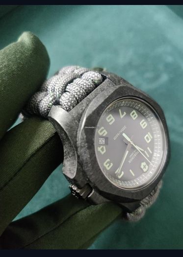 Swiss Army Victorinox I.N.O.X, 43mm Carbon Fiber Case Watch