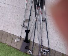 Golf clubs & bag