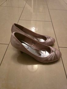 Ladies Shoes