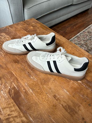 white fashion trainers (women's)
