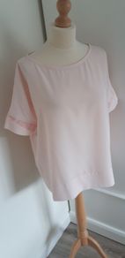 Caroline Kilkenny Designer Blush Top 12