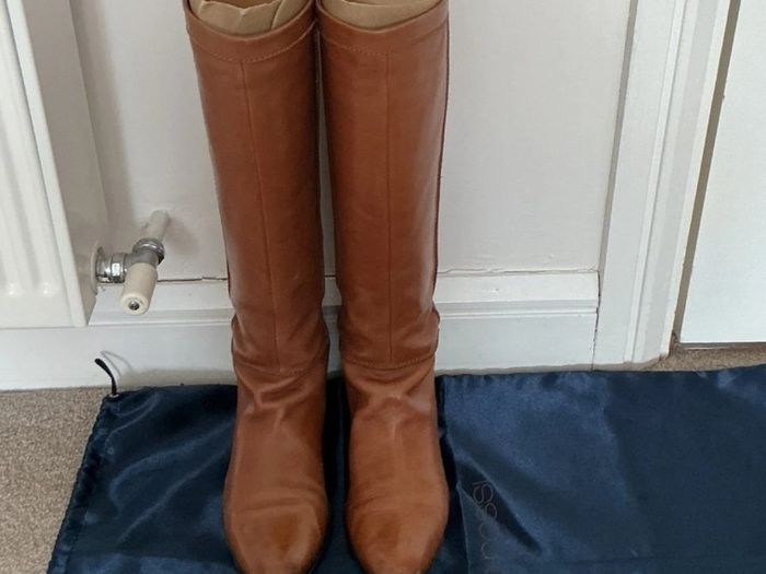 Authentic Sergio Rossi tall equestrian boots size 4