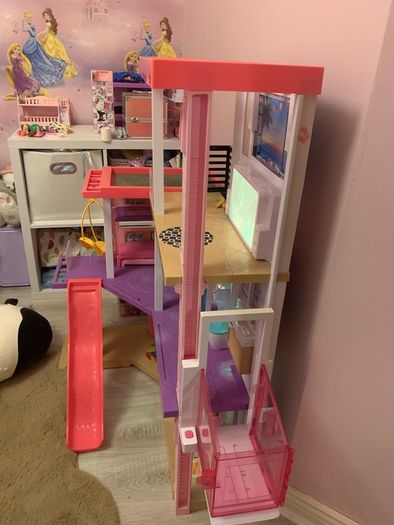Barbie Dream House