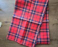 Christmas table runner Tartan design