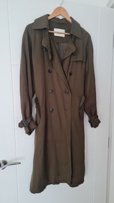 Zara trench coat size XS perfect condition