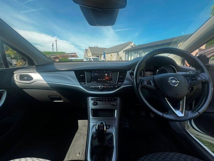 Opel Astra  1.5 2022
