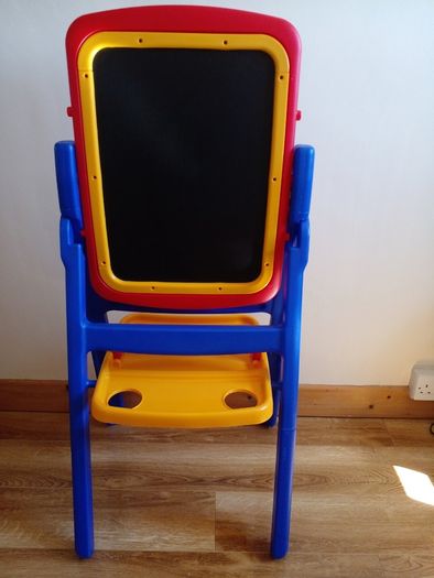 Crayola Qwikflip 2-Sided Easel