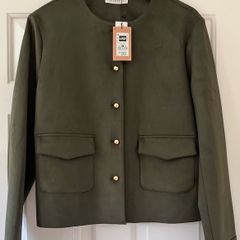 BNWT Ladies Green Jacket by Gallery, Dunne's