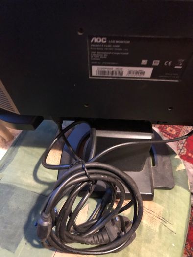 AOC 20" monitor