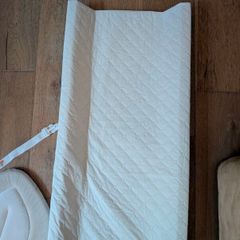 baby changing mat, bib and bath flower
